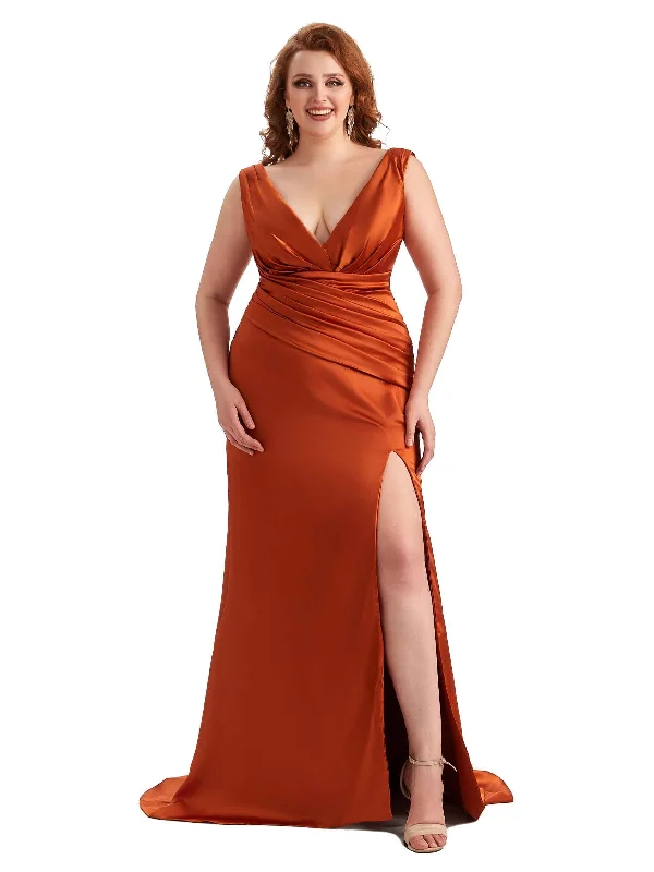 Elegant V-neck Side Slit Mermaid Soft Satin Long Plus Size Bridesmaid Dresses UK